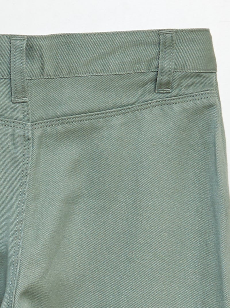 Pantalon en twill multipoches Vert - Kiabi