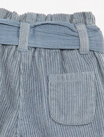 Pantalon en velours côtelé avec ceinture incluse