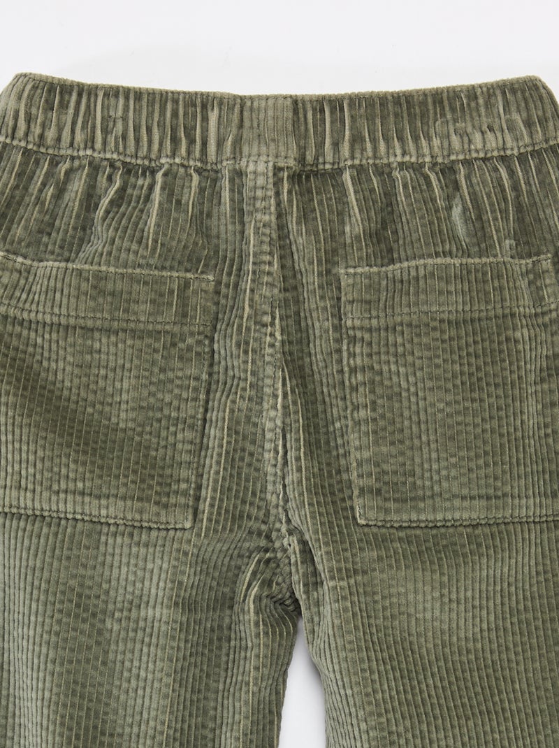 Pantalon en velours côtelé Vert - Kiabi