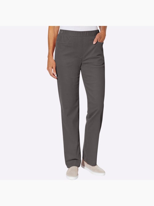 Pantalon En Velours Qualité Velours Douce - Taille Standard - Moda Vilona - Kiabi Pantalon En Velours Qualité Velours Douce - Taille Standard - Moda Vilona - Kiabi