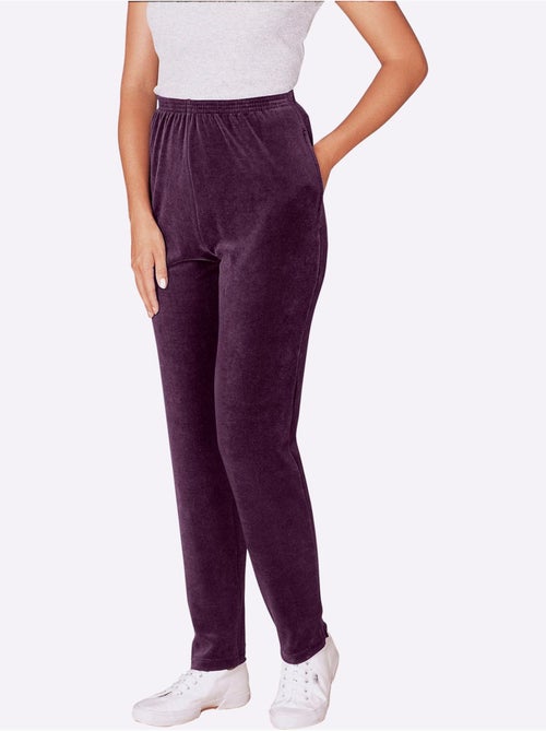 Pantalon en velours ras chandail en velours ras - taille standard - moda vilona - Kiabi Pantalon en velours ras chandail en velours ras - taille standard - moda vilona - Kiabi