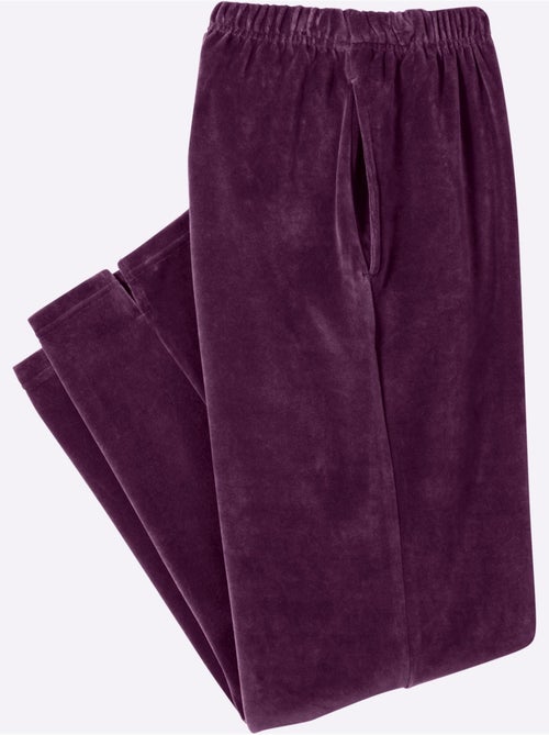 Pantalon en velours ras chandail en velours ras - taille standard - moda vilona - Kiabi Pantalon en velours ras chandail en velours ras - taille standard - moda vilona - Kiabi