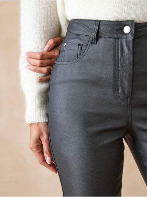 Pantalon enduit 5 poches - DAXON - Kiabi Pantalon enduit 5 poches - DAXON - Kiabi