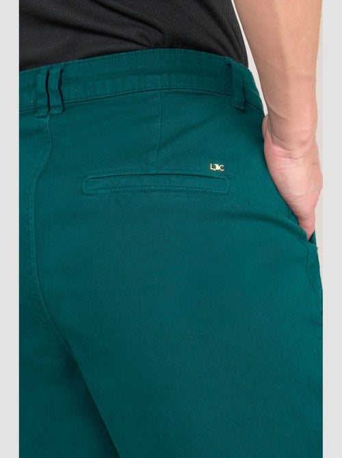 Pantalon ERLE chino 'Le Temps Des Cerises' - Kiabi