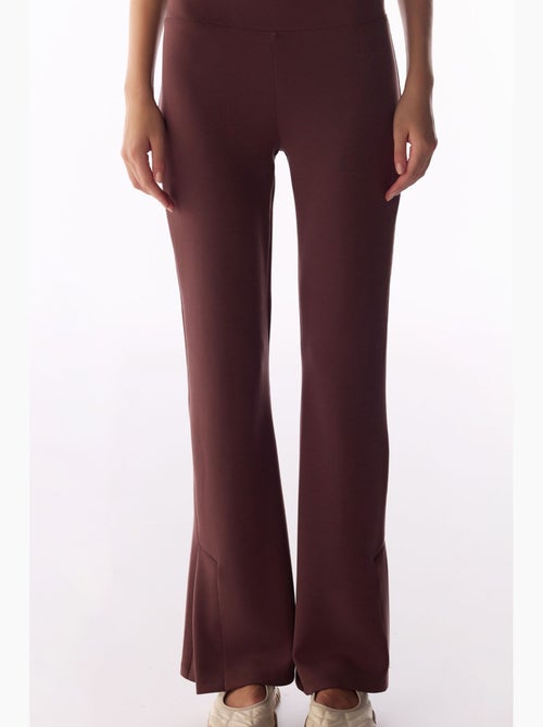 Pantalon évasé en modal avec fente penti - Kiabi Pantalon évasé en modal avec fente penti - Kiabi