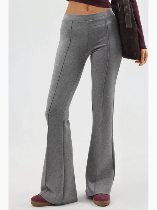 Pantalon évasé taille haute avec ceinture élastique busem - Kiabi Pantalon évasé taille haute avec ceinture élastique busem - Kiabi