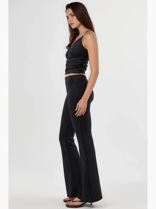 Pantalon évasé taille haute avec ceinture élastique busem - Kiabi Pantalon évasé taille haute avec ceinture élastique busem - Kiabi