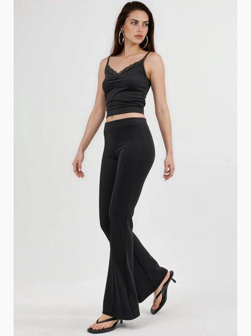 Pantalon évasé taille haute avec ceinture élastique busem - Kiabi Pantalon évasé taille haute avec ceinture élastique busem - Kiabi