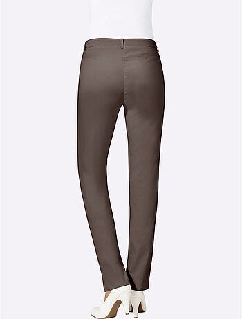 Pantalon Extensible Tombe Parfaitement Grâce Au Stretch - Taille Extra Courte - Witt