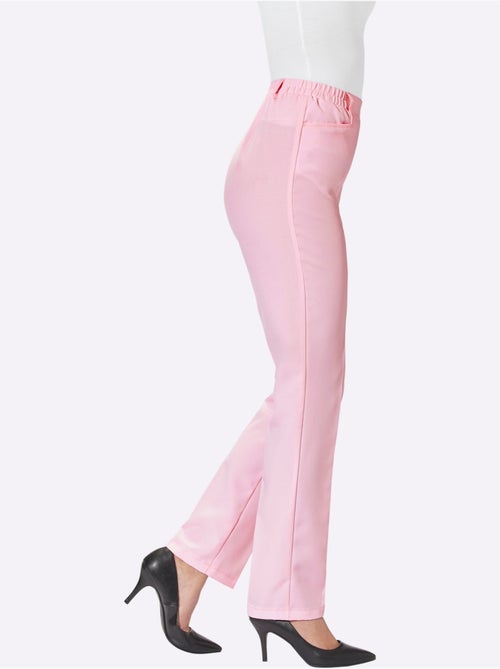 Pantalon féminin à ceinture élastique et deux poches devant - Taille standard - Moda Vilona - Kiabi Pantalon féminin à ceinture élastique et deux poches devant - Taille standard - Moda Vilona - Kiabi