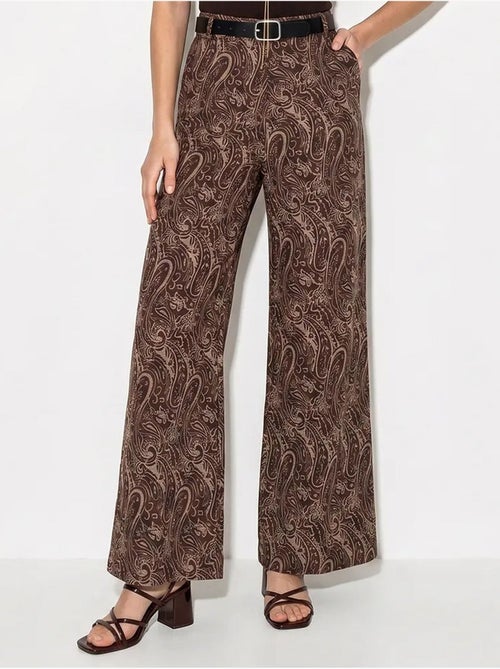 Pantalon femme à ceinture jambe large lucci - Kiabi Pantalon femme à ceinture jambe large lucci - Kiabi