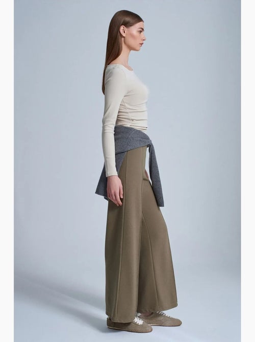 Pantalon femme en maille à jambe large dilvin - Kiabi Pantalon femme en maille à jambe large dilvin - Kiabi