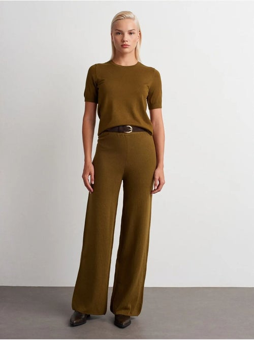 Pantalon femme en maille lurex à jambe large dilvin - Kiabi Pantalon femme en maille lurex à jambe large dilvin - Kiabi