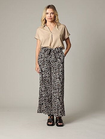 Pantalon femme en polyester gaufré à motif léopard 'Deeluxe'