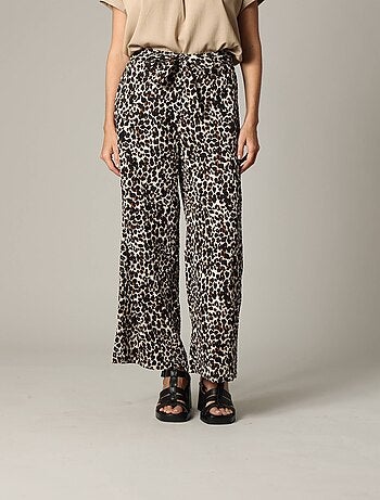 Pantalon femme en polyester gaufré à motif léopard 'Deeluxe'