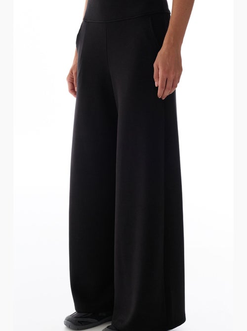 Pantalon femme large à taille haute penti - Kiabi Pantalon femme large à taille haute penti - Kiabi