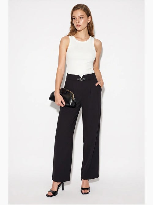 Pantalon femme lucci - Kiabi Pantalon femme lucci - Kiabi