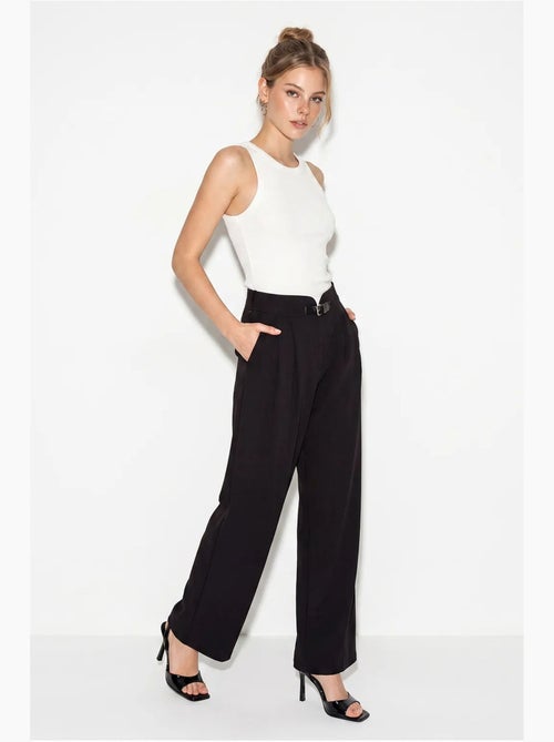 Pantalon femme lucci - Kiabi Pantalon femme lucci - Kiabi