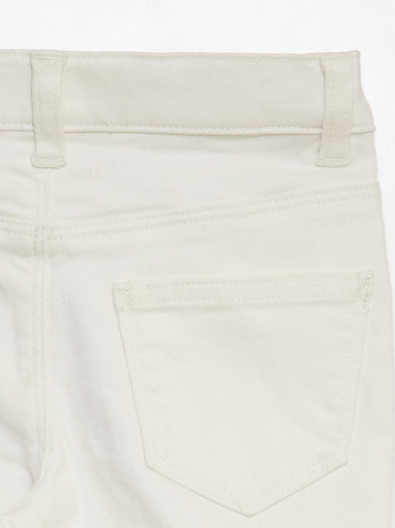 Pantalon flare - Coupe + ajustée Blanc - Kiabi