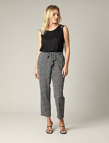 Pantalon fluide à imprimé animalier stylisé avec taille haute ceinturée 'Deeluxe'