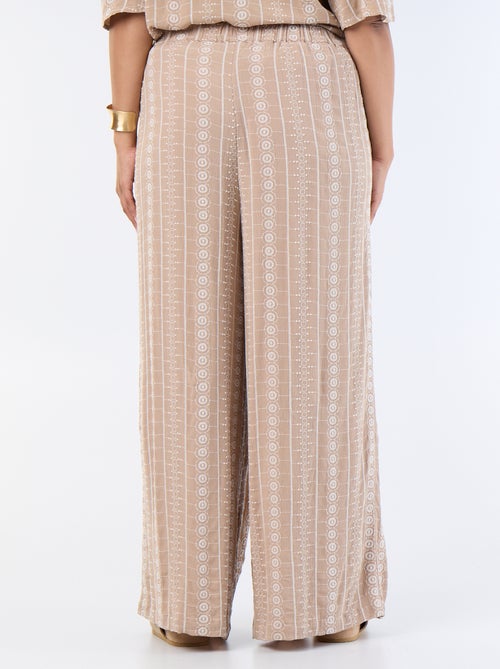 Pantalon fluide avec broderies - Kiabi