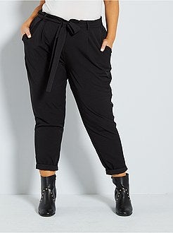 Pantalon fluide avec ceinture - Kiabi