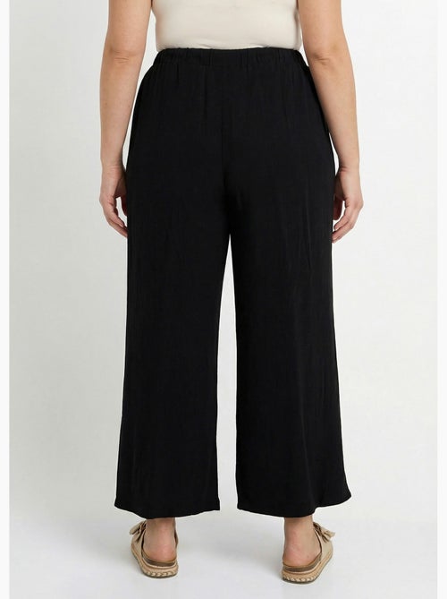 Pantalon fluide avec lin, effet naturel - AFIBEL - Kiabi Pantalon fluide avec lin, effet naturel - AFIBEL - Kiabi