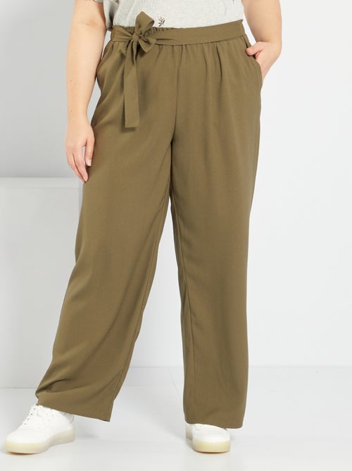 Pantalon fluide ceinturé et imprimé - Kiabi