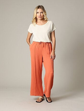 Pantalon fluide en tissu texturé avec taille élastiquée et double couture verticale 'Deeluxe'