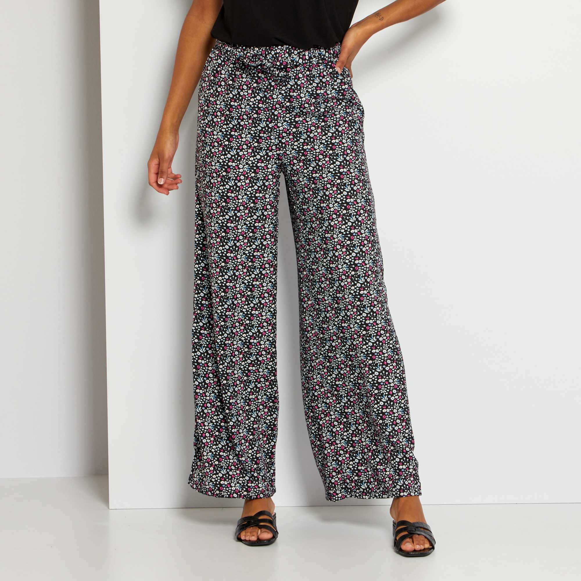 Pantalon Fluide Imprim Femme Noir Fleurs Bleues Kiabi