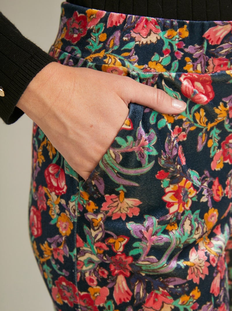 Pantalon fluide taille semi élastiquée velours ras fleuri Multicolore - Kiabi