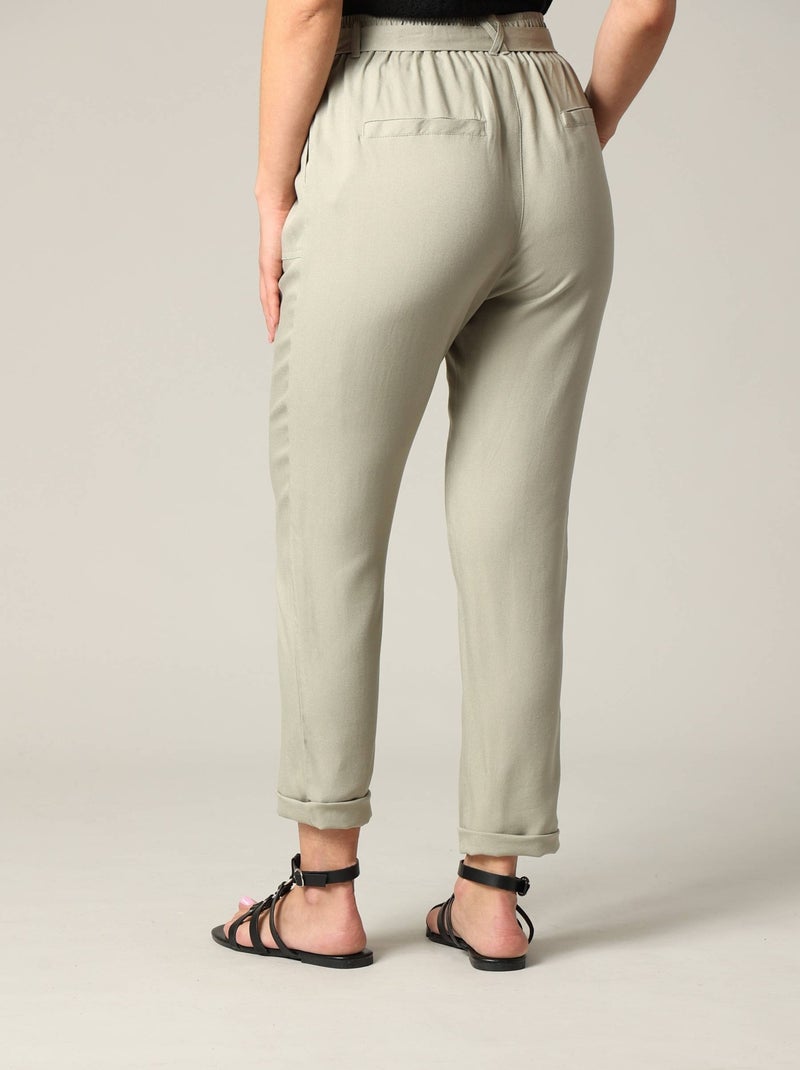 Pantalon fluide uni 'Deeluxe' Vert tilleul - Kiabi