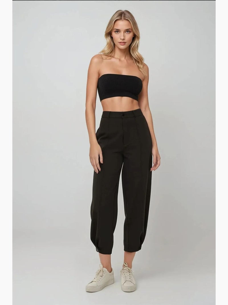Pantalon fuselé taille haute avec détail boutonné à la taille hiccup Noir - Kiabi