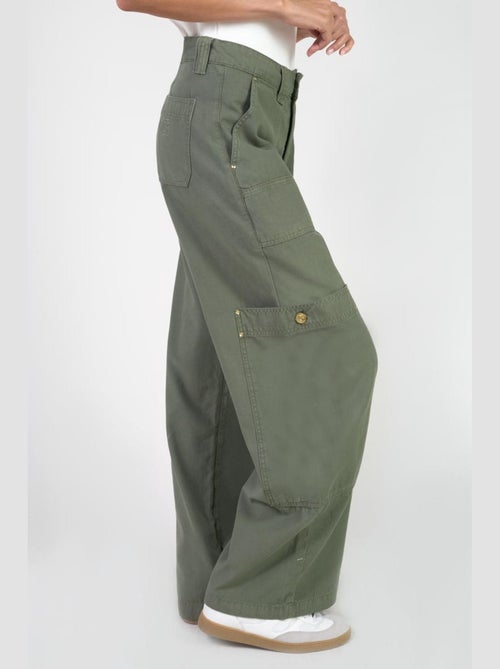 Pantalon HOLLY loose, large 'Le Temps Des Cerises' - Kiabi