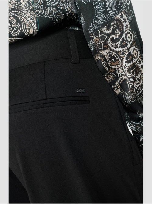 Pantalon igor droite 'le temps des cerises' - Kiabi Pantalon igor droite 'le temps des cerises' - Kiabi
