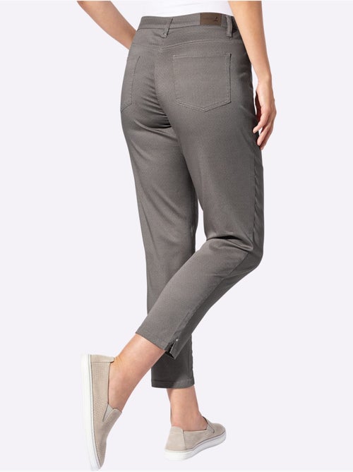 Pantalon imprimé 7/8 à 5 poches avec rivets décoratifs - Taille courte - Witt - Kiabi Pantalon imprimé 7/8 à 5 poches avec rivets décoratifs - Taille courte - Witt - Kiabi
