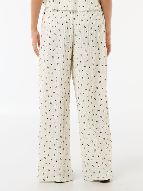 Pantalon imprimé en maille crinkle - Kiabi