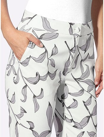 Pantalon Imprimé Légèrement évasé - Taille Standard - helline