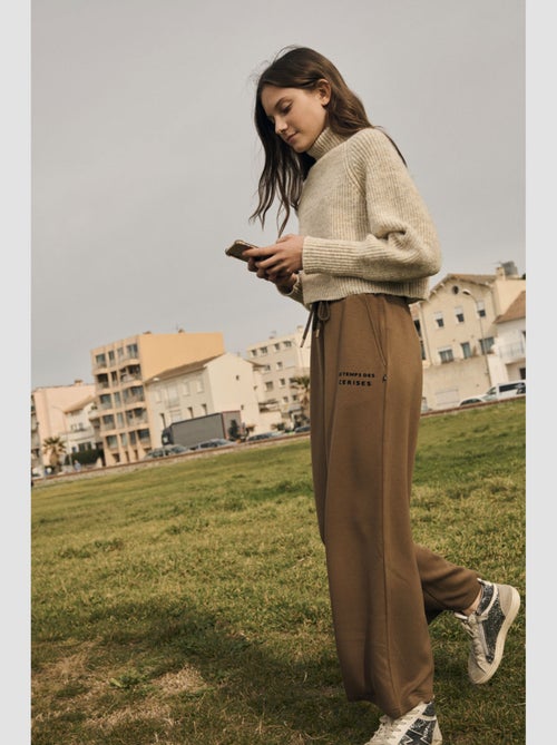 Pantalon IRIAGI droite 'Le Temps Des Cerises' - Kiabi