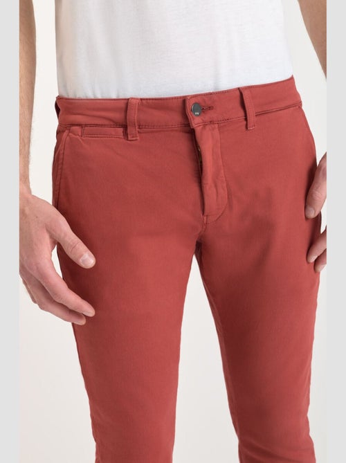 Pantalon JOGG chino 'Le Temps Des Cerises' - Kiabi
