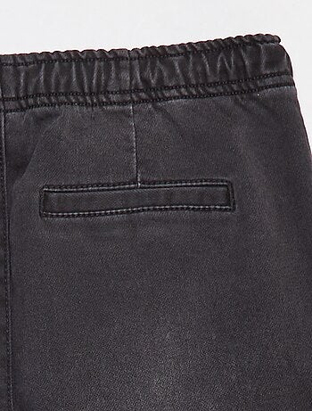 Pantalon jogger en denim avec taille élastiquée