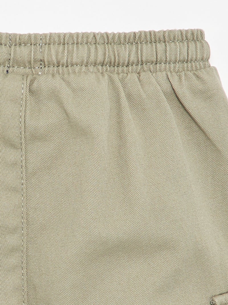 Pantalon jogger en twill avec poches à rabat Kaki - Kiabi