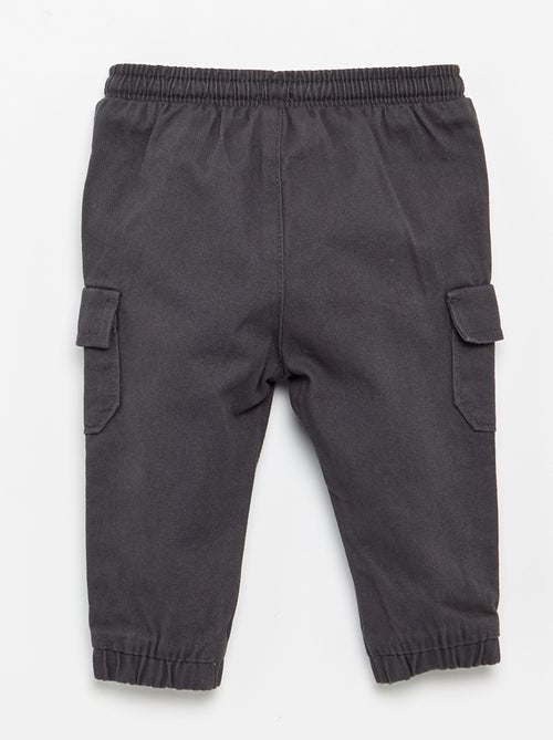 Pantalon jogger en twill avec poches à rabat - Kiabi Pantalon jogger en twill avec poches à rabat - Kiabi