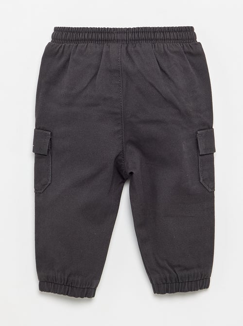 Pantalon jogger en twill avec poches à rabat - Kiabi Pantalon jogger en twill avec poches à rabat - Kiabi