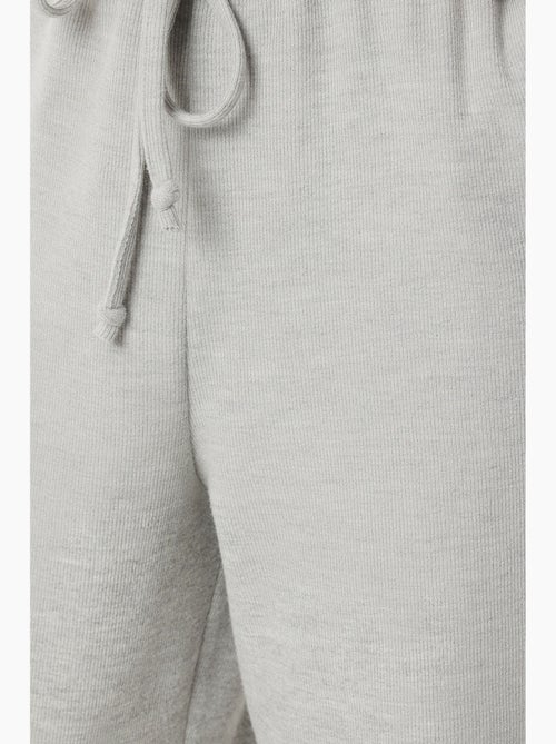 Pantalon jogger jambe large avec fermeture à cordon istanbul - Kiabi Pantalon jogger jambe large avec fermeture à cordon istanbul - Kiabi