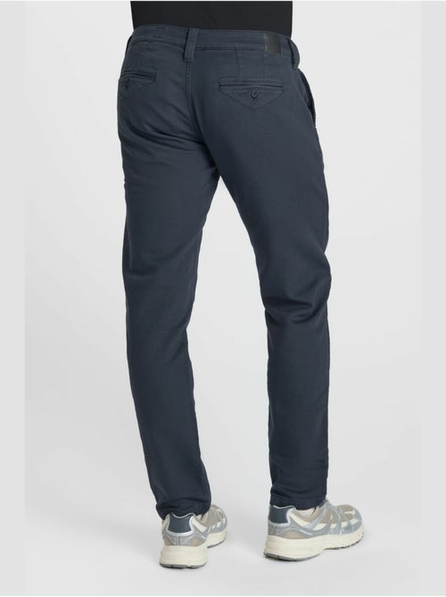Pantalon KYLE chino 'Le Temps Des Cerises' - Kiabi Pantalon KYLE chino 'Le Temps Des Cerises' - Kiabi