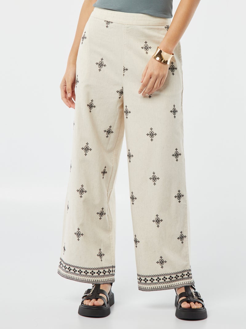Pantalon large 3/4 avec broderies BEIGE - Kiabi