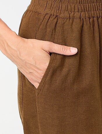 Pantalon large à la taille élastiquée