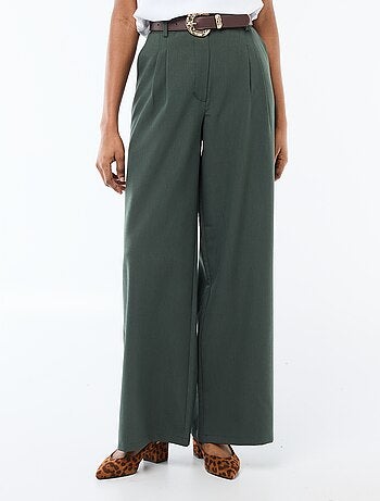Pantalon large à pinces avec ceinture femme