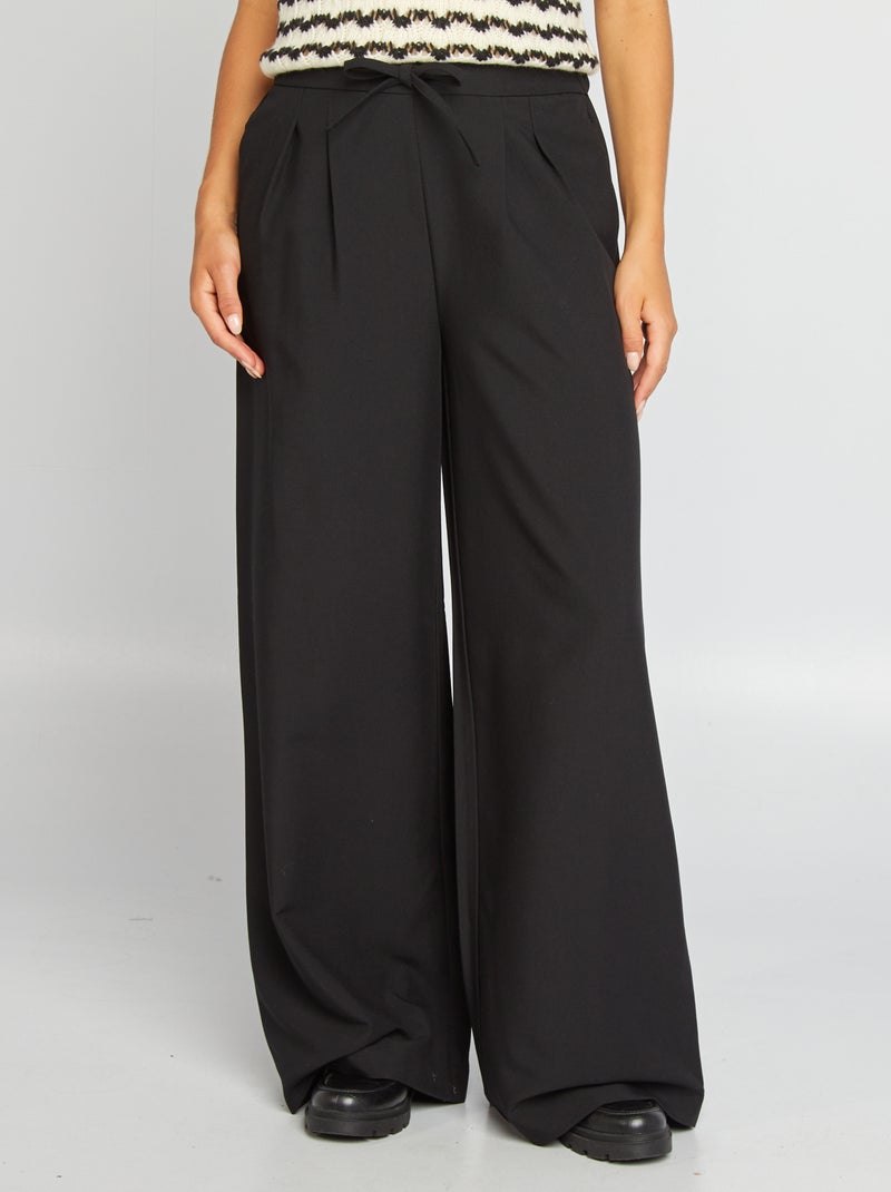 Pantalon large à pinces noir - Kiabi